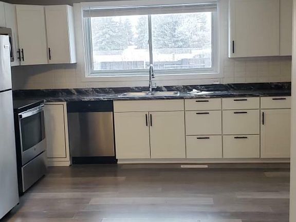 4th image of 5715 144th Ave NW