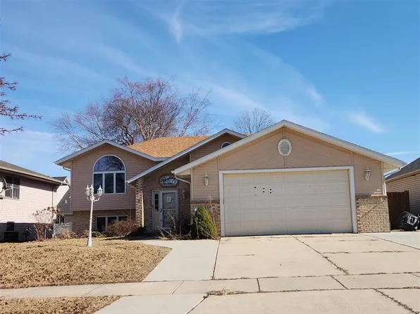 1338 Jacob Dr, Crown Point, IN 46307