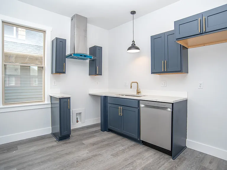 6194 Hecla St — Photo 12