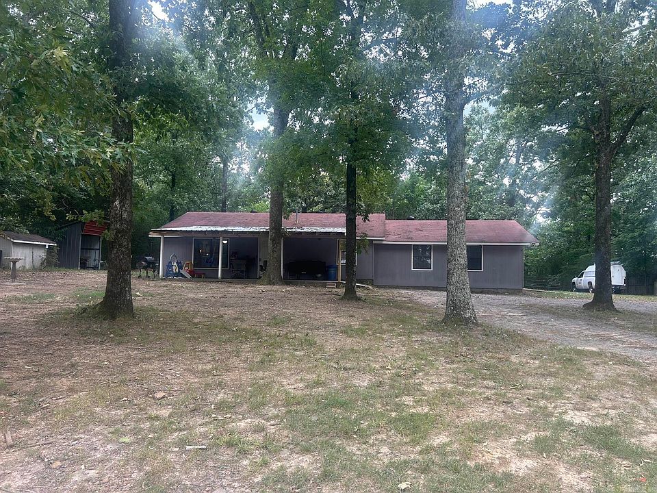 1st image of 672 Highway 225 E