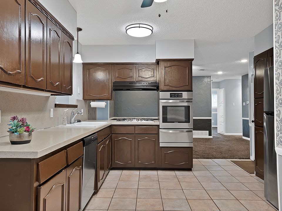 1st image of 1103 Wildwood Dr