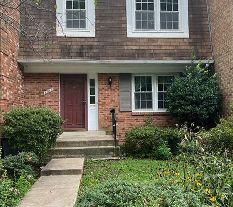 1st image of 8915 Grandstaff Ct