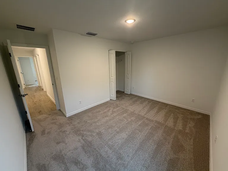 2284 Cannolot Blvd — Photo 5
