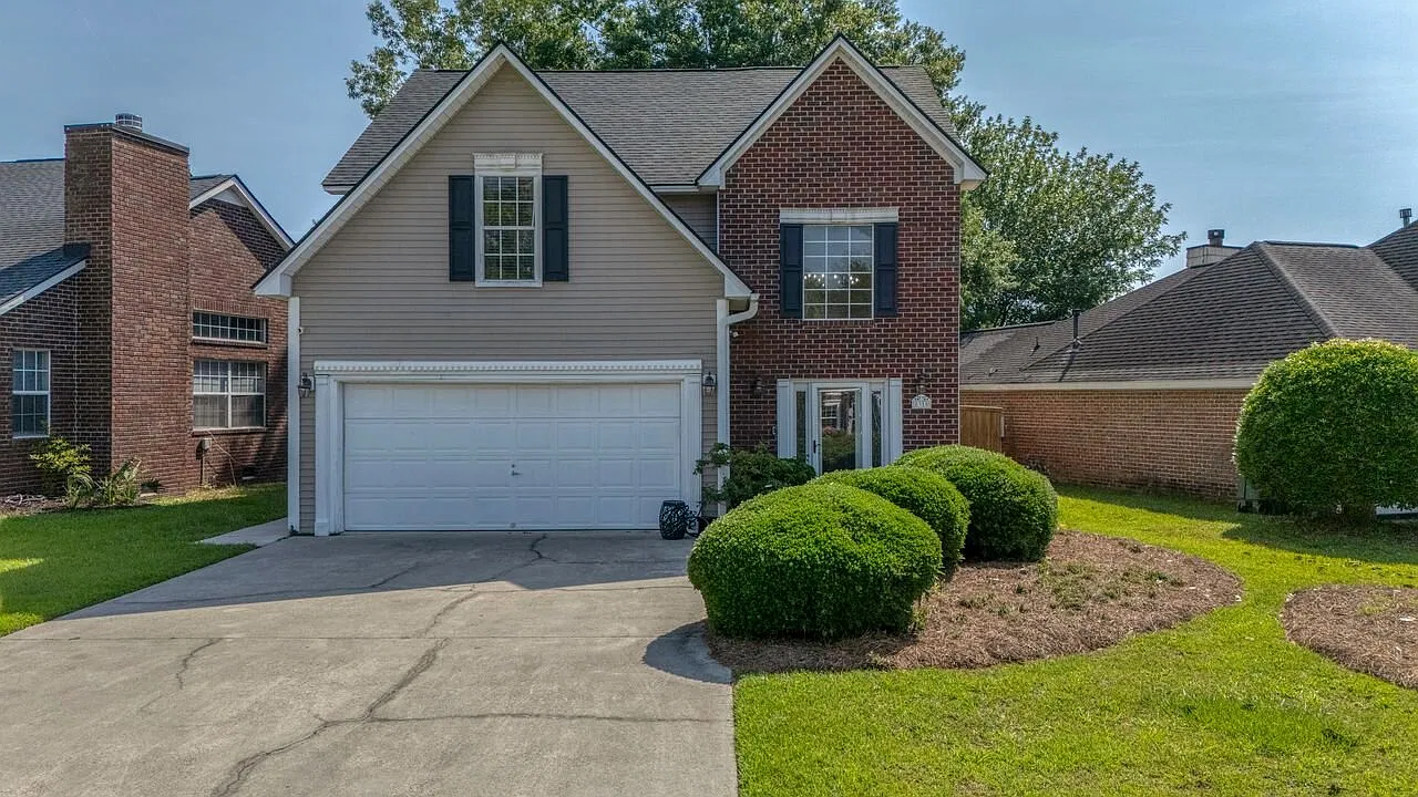 3 bed, 2.5 bath, 1780 sqft, $6,500 — Photo 1