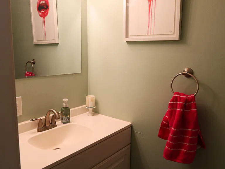 1335 Cambridge Ct — Photo 14
