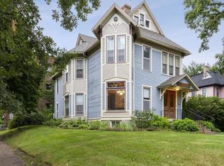 1521 Center St, Des Moines, IA 50314