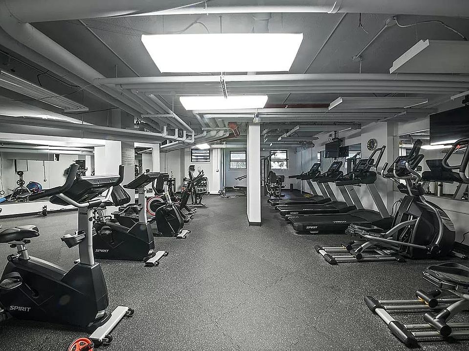 2nd image of 59-05 99th St