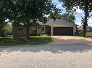 2105 Candace St, Ozark, MO 65721