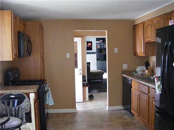 Remodeled Eat-In Kitchen