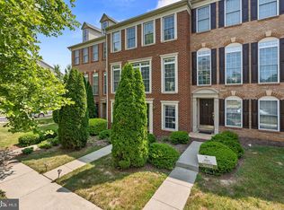 25845 Turlough Ter, Chantilly, VA 20152