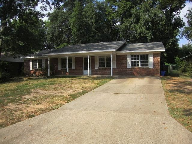 1st image of 1407 Auburn Dr