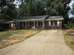 1407 Auburn Dr, Longview, TX 75601