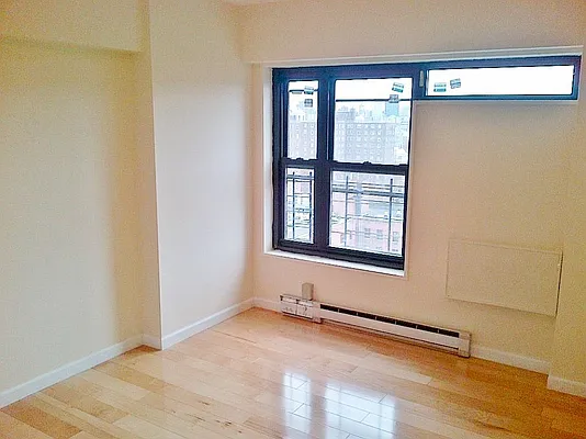 Rented by Bohemia Realty Group | media 12