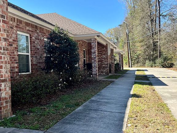 2nd image of 18645 Greenwell Springs Rd #3
