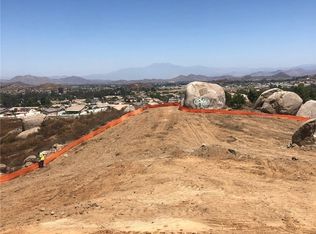 63 Blue Jay Ct, Menifee, CA --