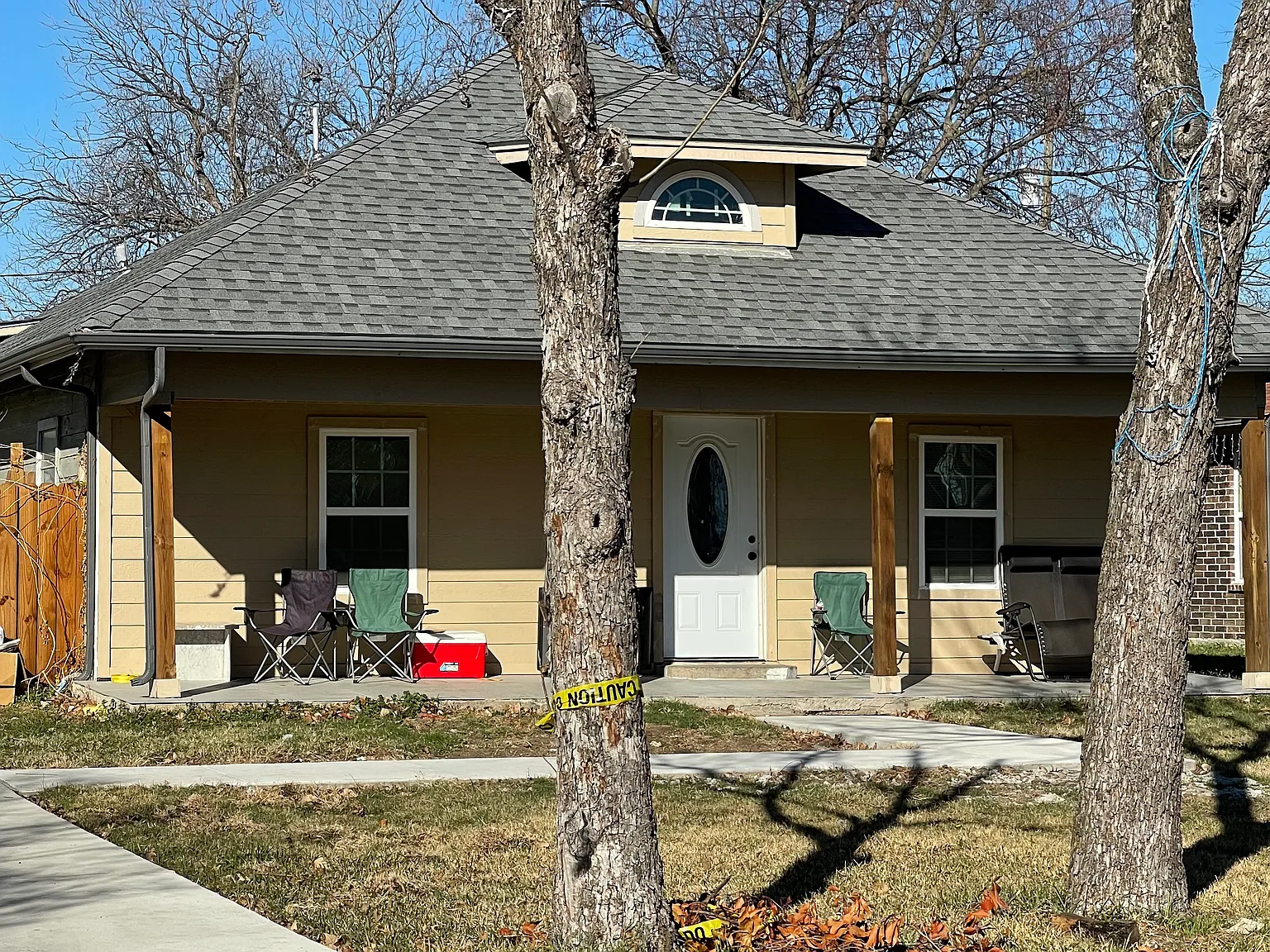 Bonham St, Grand Prairie — Photo 2