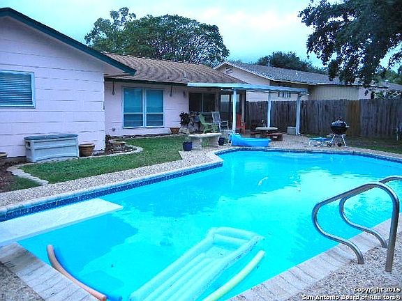 2nd image of 8426 Glen Mont Dr