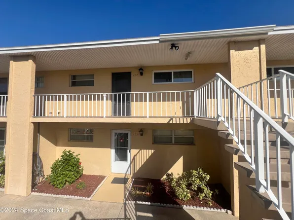 2135 N Courtenay Pkwy #202, Merritt Island, FL 32953