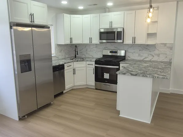 8258 Rodney St, Philadelphia, PA