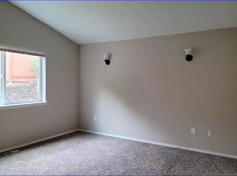 38859 Jerger St — Photo 11