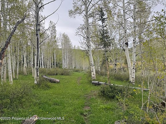 4th image of 2200 County Road 5e