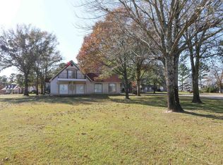 11303 Skyline Dr, Brownsboro, TX 75756