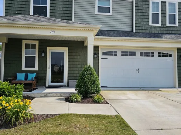 1949 Bexley Ln, Chesapeake, VA 23322