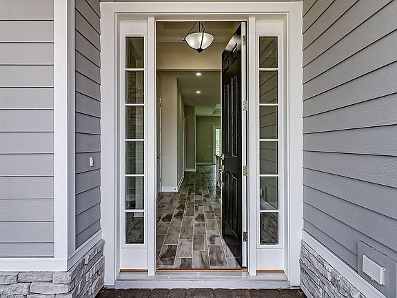 3rd image of 94982 Palm Pointe Dr S #87