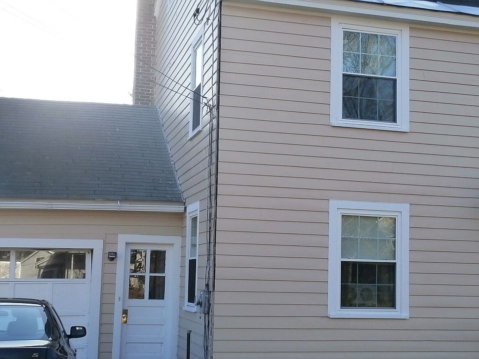 2nd image of 87 Ward St