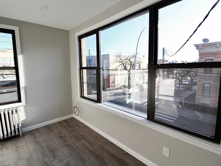 467 Grandview Ave #2L — Photo 8