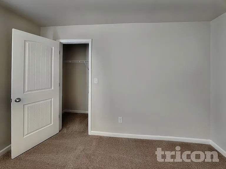 1433 Veranda Ln — Photo 10