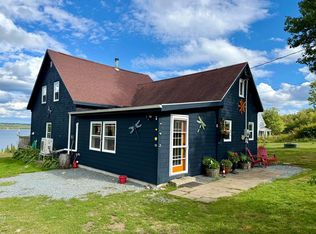 5100 Sandy Point Rd, Shelburne, NS B0T1W0