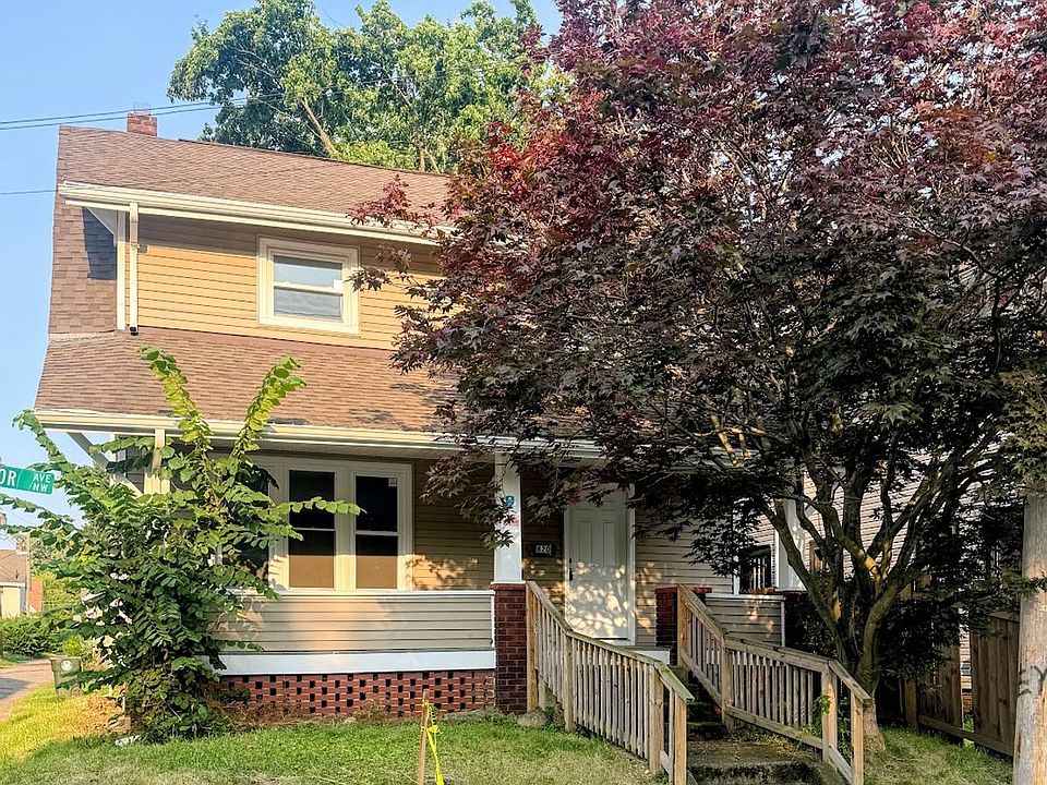 1st image of 820 McGregor Ave NW