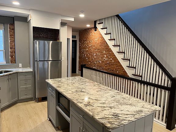 4th image of 112 E James St Floor 2