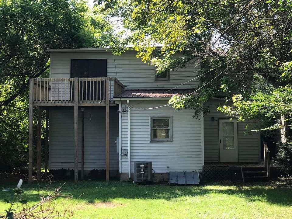 2nd image of 1706 Downey St