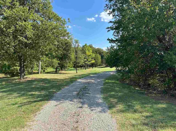 315 W Glencoe Rd, Stillwater, OK 74075