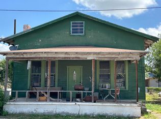 209 N Main St, Del Rio, TX 78840