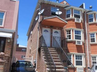 5843 79th Ave, Ridgewood, NY 11385