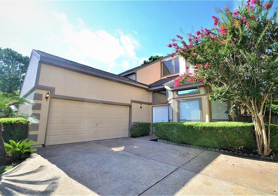 1st image of 3327 Twelve Oaks Ln
