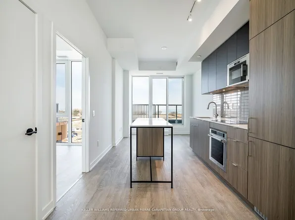 220 Missinnihe Way, Mississauga, ON