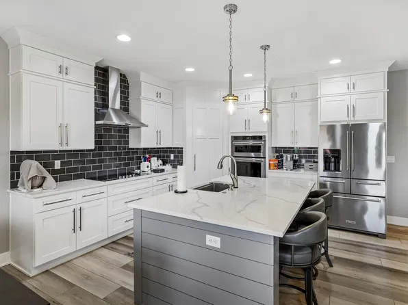 5102 NW 13th St, Ankeny, IA 50023