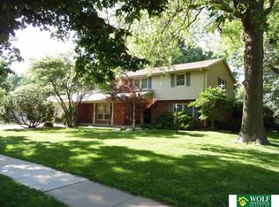 6420 Sumner St, Lincoln, NE 68506