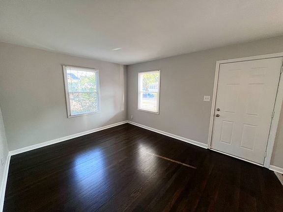 5417E17thLivingRoom_07252022