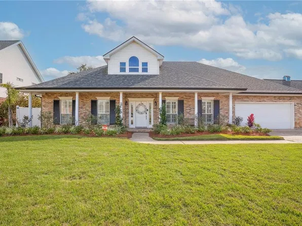 154 Villere Dr, Destrehan, LA 70047