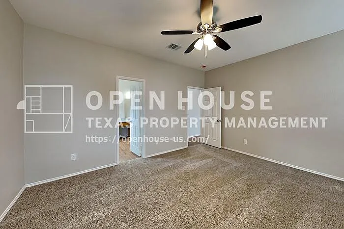 7908 Swan Park Dr — Photo 8
