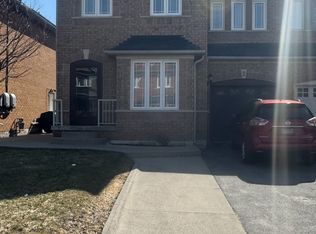 3 Streamside Ln #BASEMENT, Brampton, ON L6R 2A9
