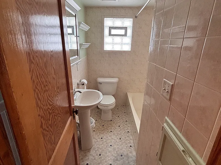 720 S 2nd Ave #722 — Photo 5