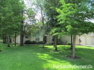 3 Cairn Oaks Pl, Spring, TX 77381