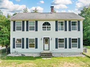 68 Union Wharf Rd, Mirror Lake, NH 03853