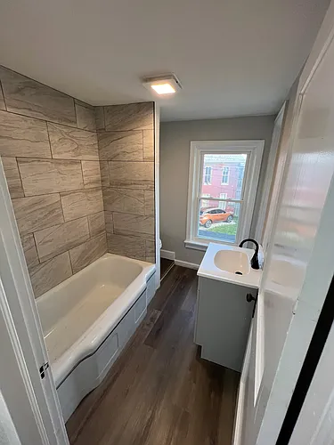 24 Cleveland Ave Photo 1